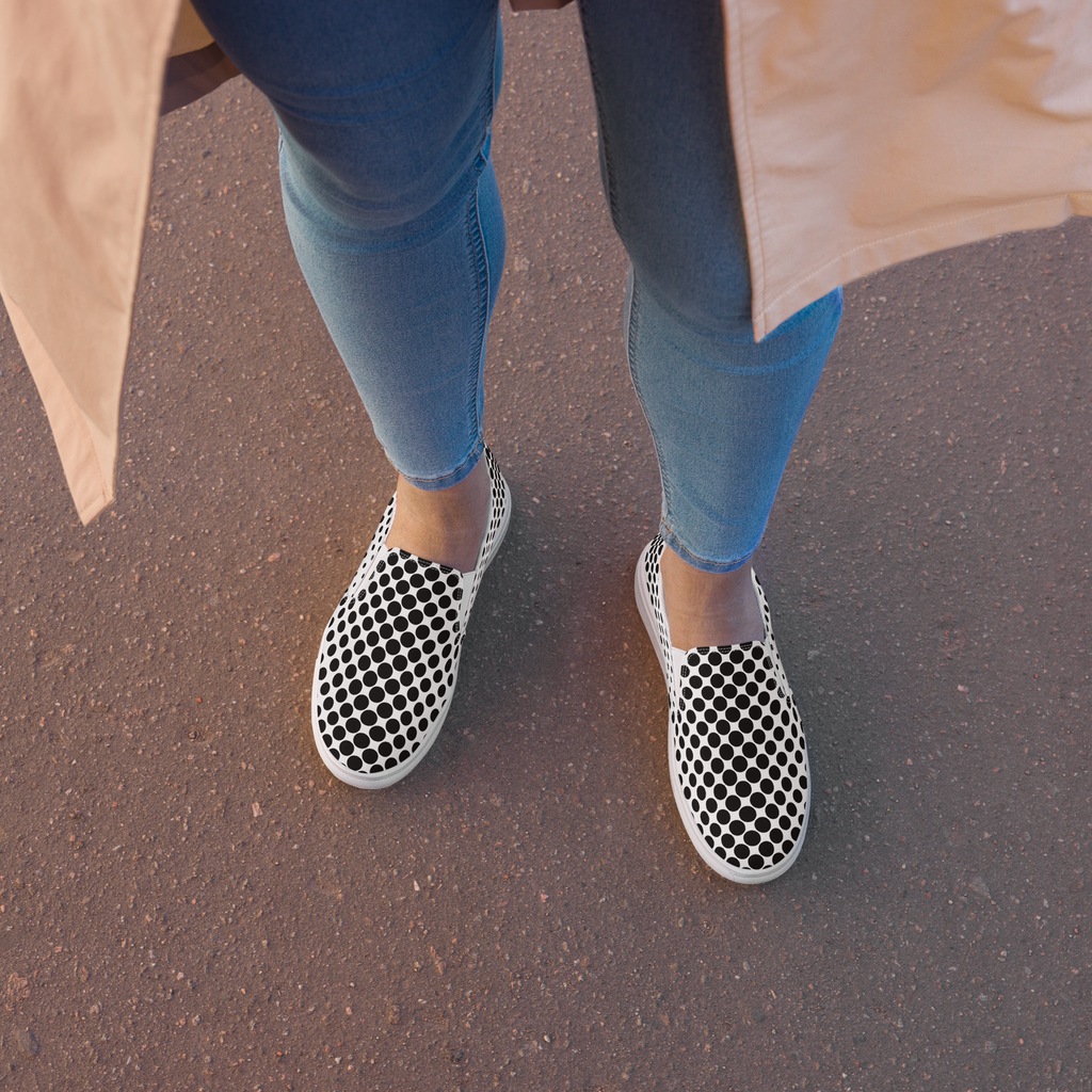 DOTTED HAVEN (Women’s Slip-Ons)